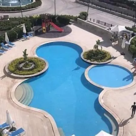 An Elegant Apartment In Park Mall With Lake View Cairo Exterior photo