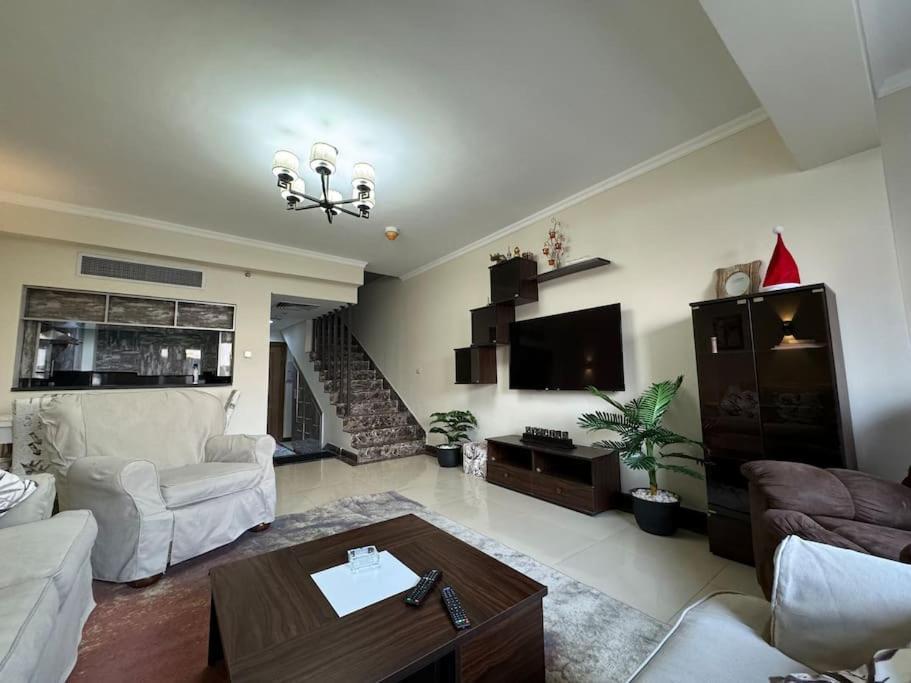 An Elegant In Park Mall With View Apartmán *